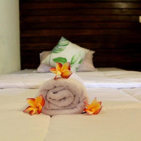 Tara Hostel Batununggul Zimmer foto